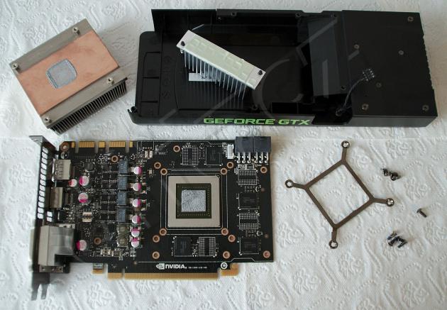 GeForce GTX 670 rozebraná