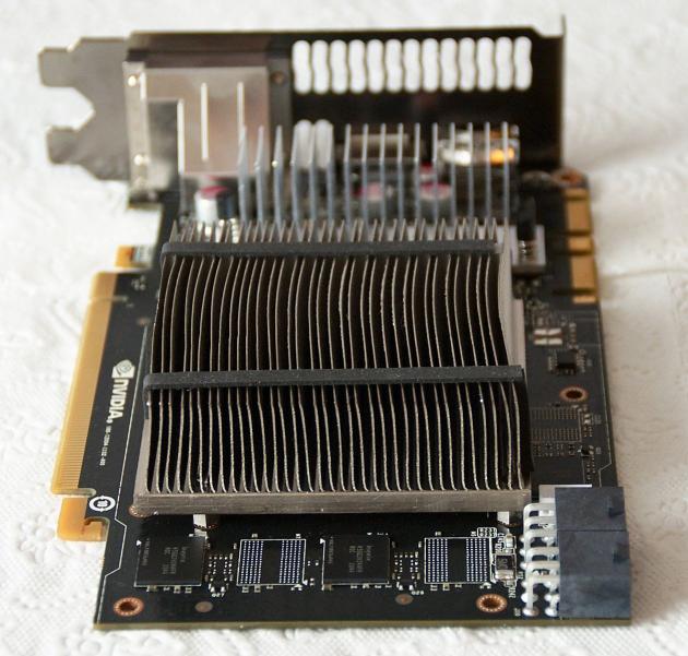 GeForce GTX 670: chladič