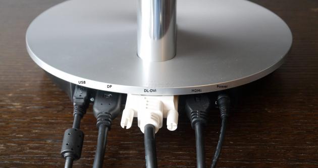 Samsung SB970, připojené konektory