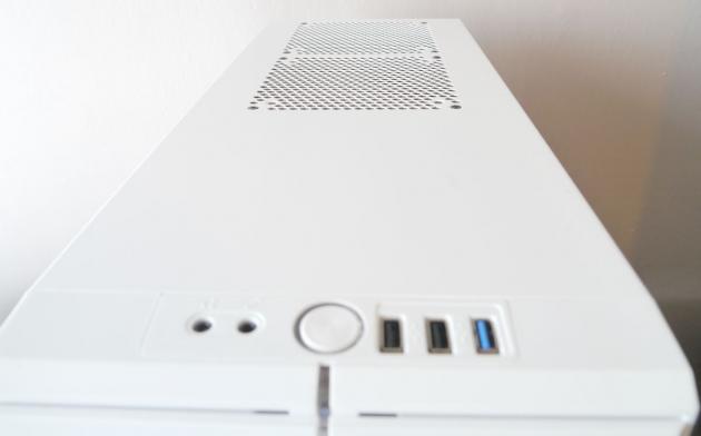 Fractal Design Define R3 USB 3.0 Arctic White - vršek