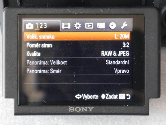 Sony_a58_P1050520_lcd_lcd_th