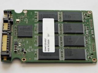 Kingston HyperX 3K - jedna strana PCB