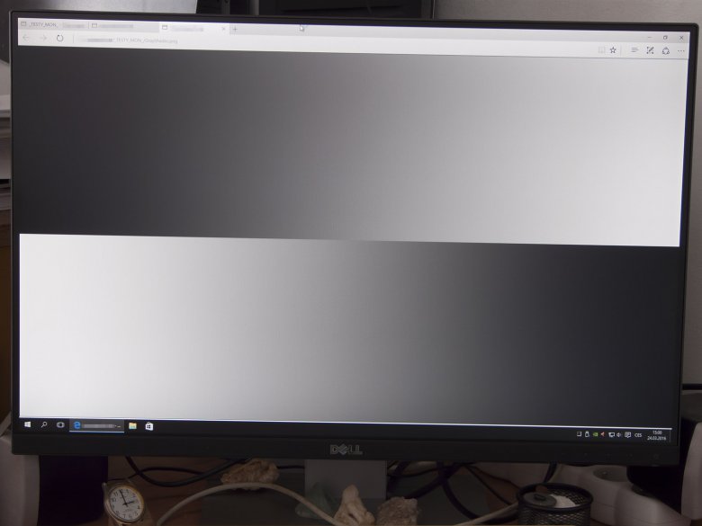 Dell U 2415 Stupne Sede Jas 20 Kontrast 45
