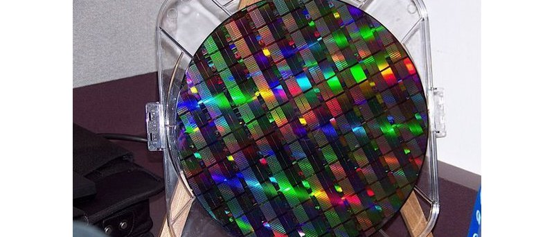 Intel Larrabee wafer