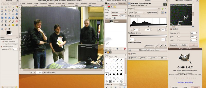 GIMP 2.6.7 v Ubuntu 9.10