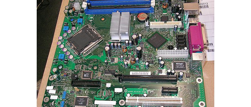 Intel D915GMHLK - motherboard formátu BTX