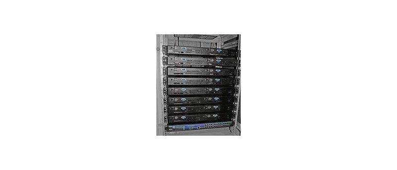 VIA Cluster Server Platform - rack velikosti 8U