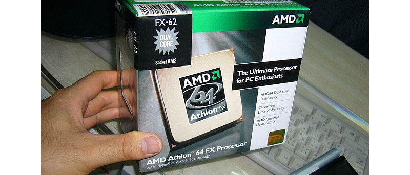 AMD Athlon 64 FX-62 v krabici