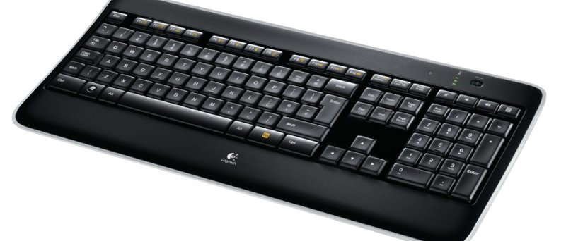 Logitech Wireless Illuminated Keyboard K800