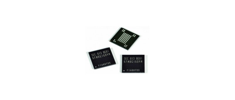 Samsung NAND flash SLC 8Gbit čip