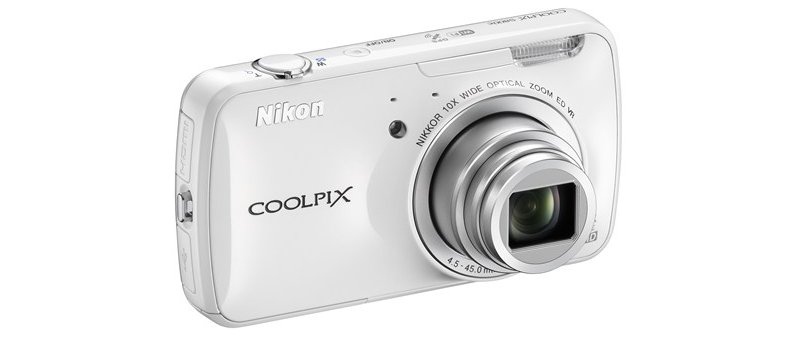 Nikon Coolpix S800c_