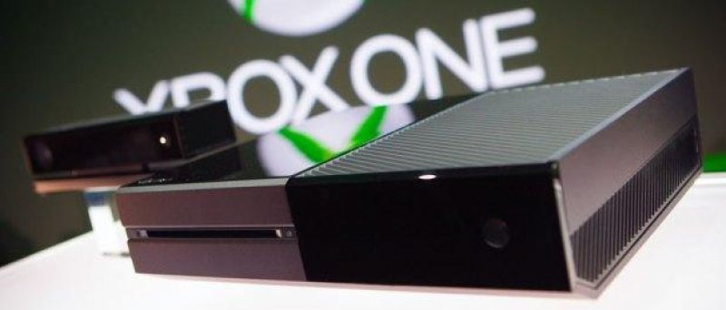 Microsoft Xbox One s logem