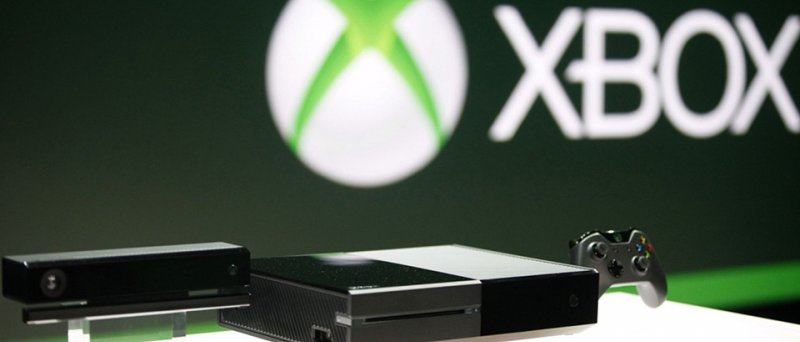 Xbox One logo v pozadí