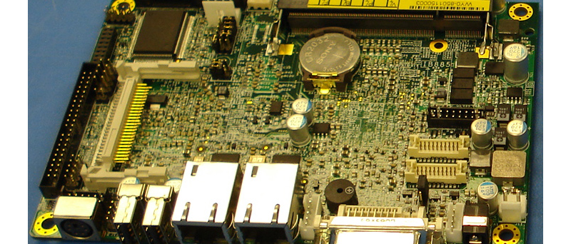Deska s AMD K8 BGA procesorem zespodu