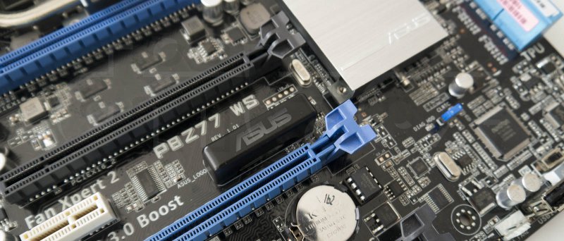 ASUS P8Z77 WS - detail