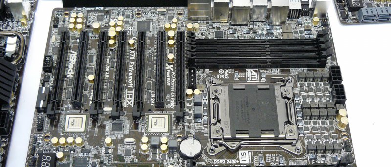 ASRock X79 Extreme11