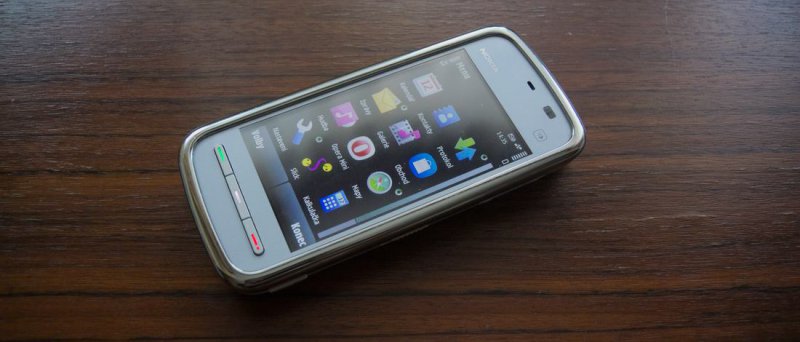 Nokia 5230 03