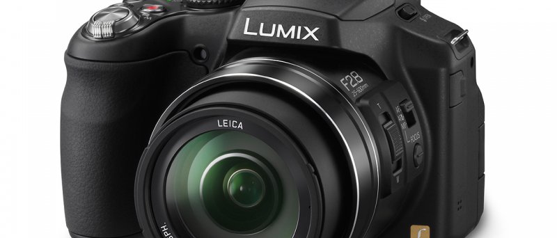 Panasonic Lumix FZ200 01