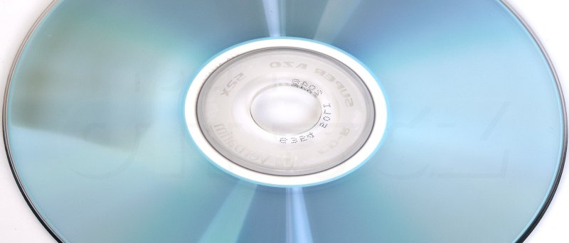 UV Test - CD-R Verbatim SuperAZO po 5 týdnech pod UV lampou