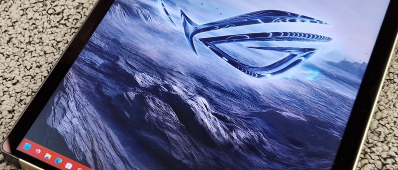 ASUS ROG Flow Z13 Kojima Edition