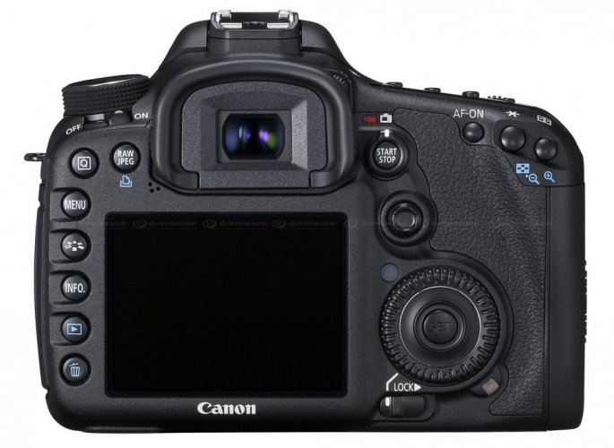 Canon EOS 7D 