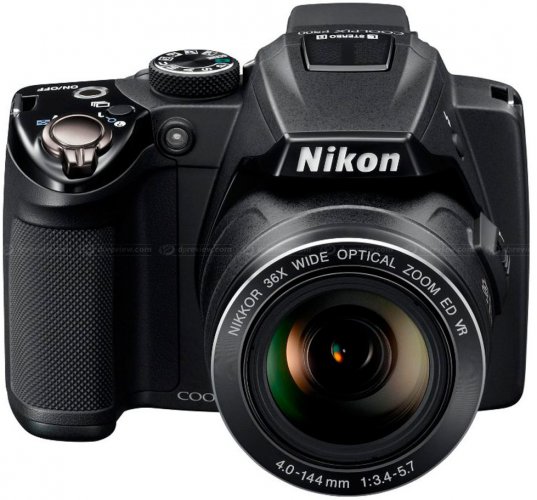 Nikon Coolpix P500