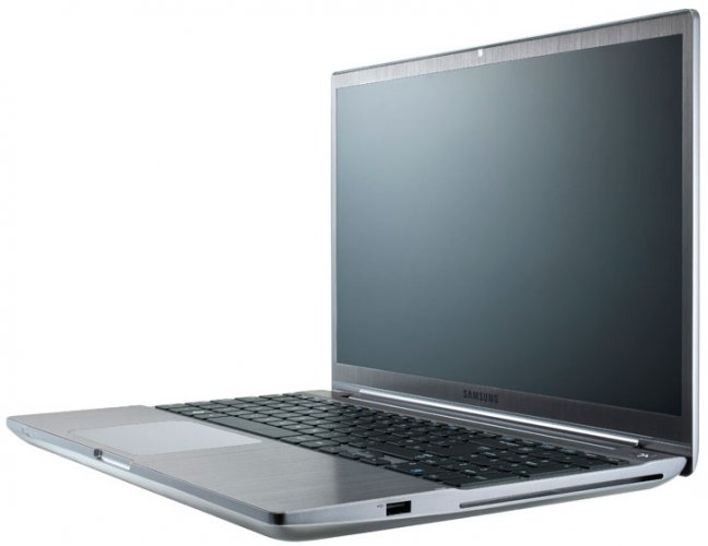 Samsung Series 7 - 15,Xpalcový notebook