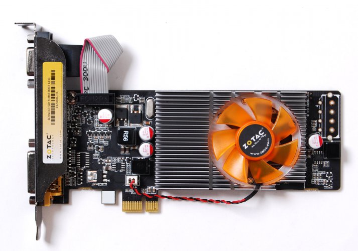 Zotac GeForce GT 520 PCIe ×1 zepředu