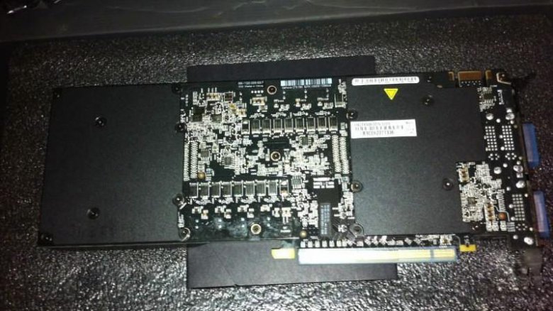 ASUS GeForce GTX 590