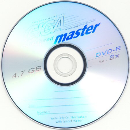 DVD-R GIGA master multispeed - médium