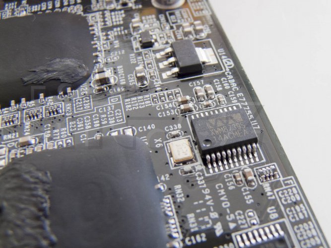 AVerMedia DarkCrystal HD Capture SDK II - detail čipů (2)