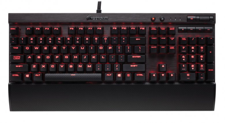 Corsair K 70 Rapidfire 001