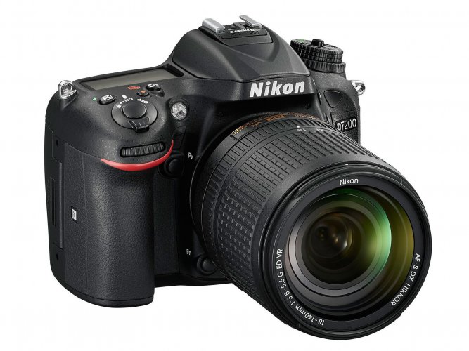 Nikon D 7200 2139816410
