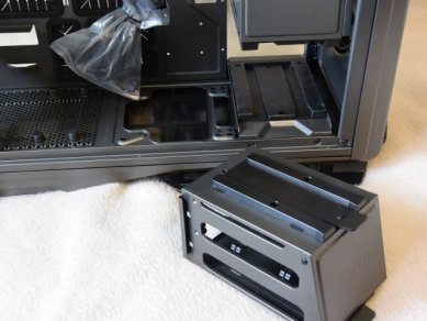 Nzxt Phantom 820 Dsc 3196 Hdd Kos
