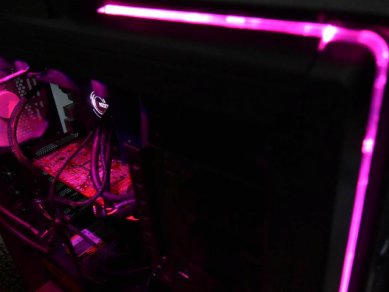 Nzxt Phantom 820 Dsc 3276 Svetla