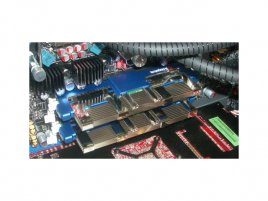 Kingston FB-DIMM s heatpipe