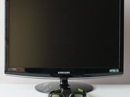 Nvidia 3D Vision: brýle, monitor, vysílač