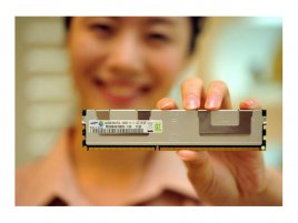 32GB 30nm-class DDR3 RDIMM Samsung