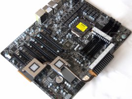 Gigabyte GA-Z68X-UD7-B3 - odstrojená