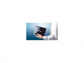 Toshiba dynabook NX v ruce