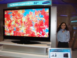82palcové LCD od Samsungu