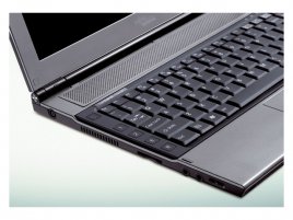 Lifebook Q2010 ze strany