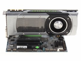 GeForce GTX 780 v desce
