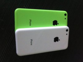 iPhone plastic 03
