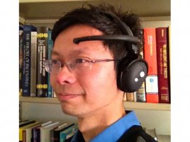 Professor John Chuang Neurosky MindSet