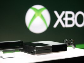 Xbox One logo v pozadí