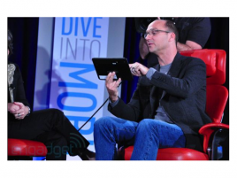 Andy Rubin z Googlu předvádí Android 3.0