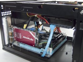 Testovací sestava s kartou AVerMedia DarkCrystal HD Capture SDK II PCIe
