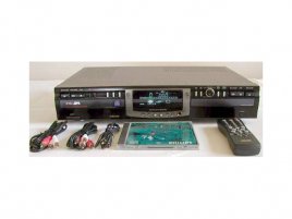 Obr: Philips CDR 775 (stolní vypalovačka)