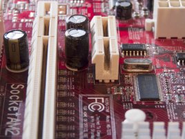 MSI K9NU Neo-V - PCIe ×1 slot po úpravě